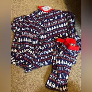 9/10 and the little twirl is 18-24m